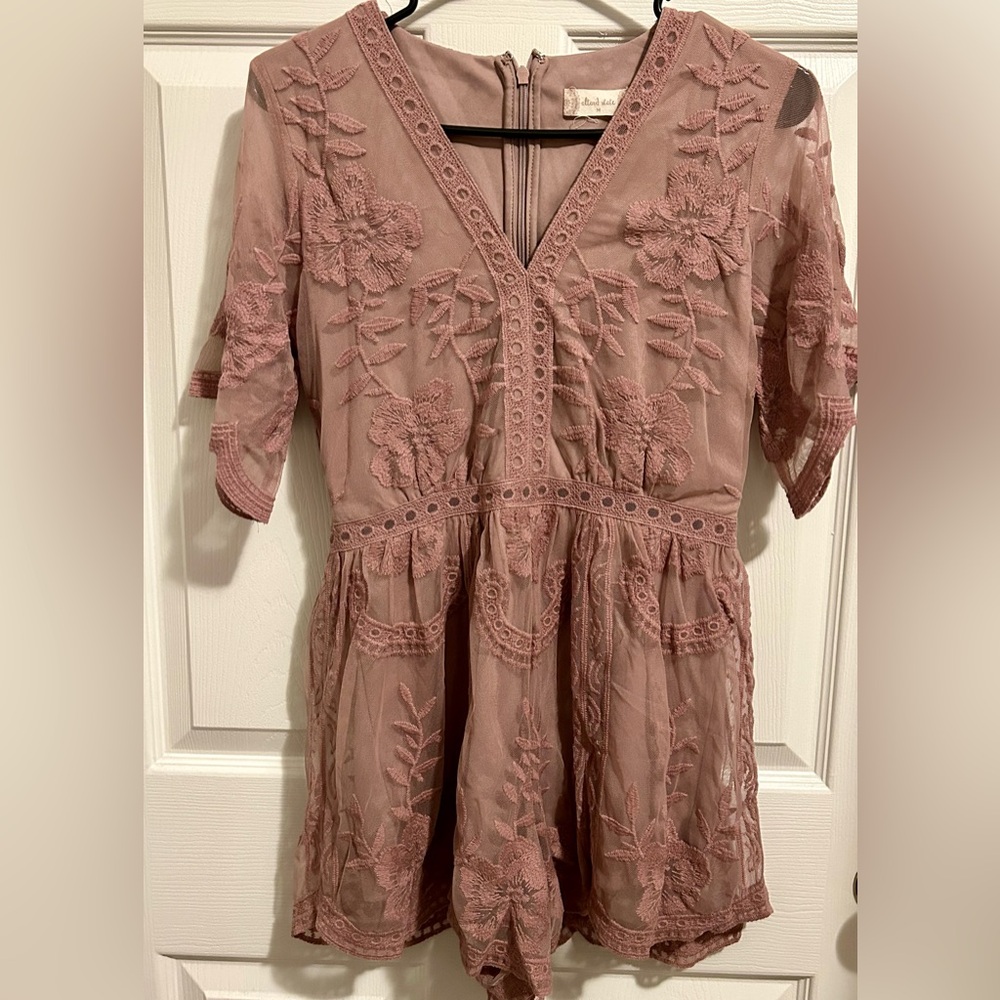 Alterd state lace shorts romper size medium